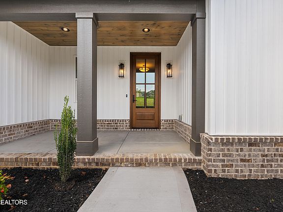 2nd image of 103 Oonoga Way