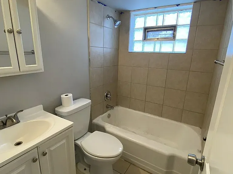 9304 S Lowe Ave — Photo 7