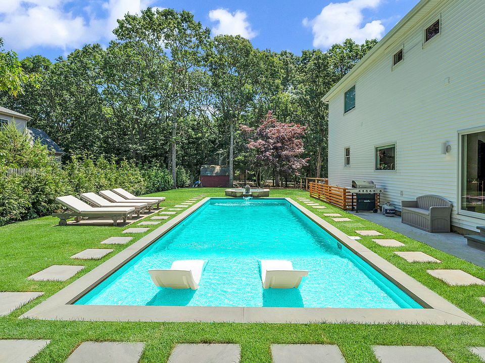 30 Hartley Blvd, East Hampton, NY 11937 Zillow