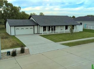 1115 Vista Way, York, NE 68467