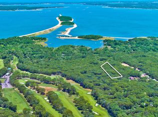 11 Club Ln, Sag Harbor, NY 11963