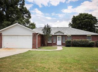 5662 Chanterelle Cir, Milton, FL 32583