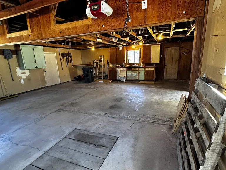 824 Schilling Way — Photo 14