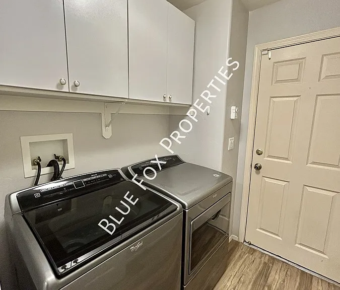 710 W Calle Alta Loma — Photo 19