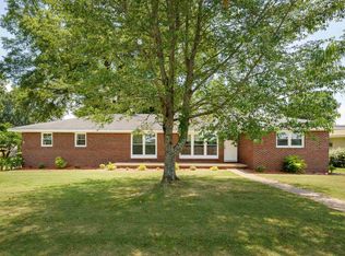 520 Pearce St, Florence, AL 35633