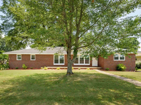 520 Pearce St, Florence, AL 35633