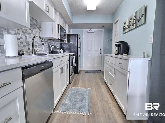 4th image of 969 W Beach Blvd APT 1303
