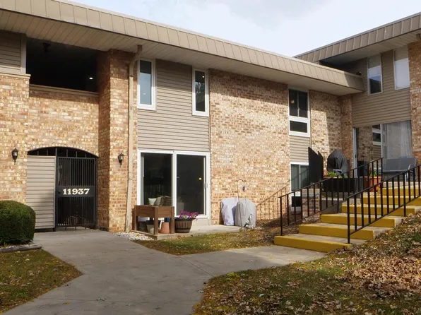 11937 West Appleton AVENUE #6, Milwaukee, WI 53224