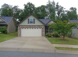 777 Bankston Dr, Boiling Springs, SC 29316