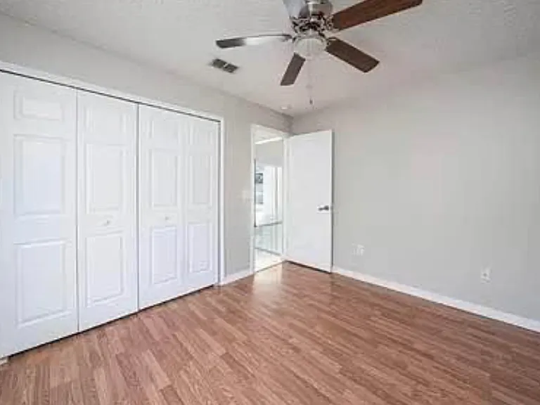 17406 Woodcrest Way — Photo 6