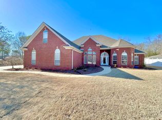 209 Bainbridge Rd, Florence, AL 35634