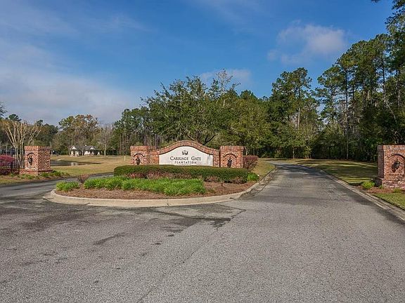 3rd image of 510 Belmont Cir