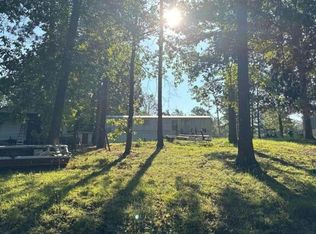 105 Gracy Dr, Springville, TN 38256