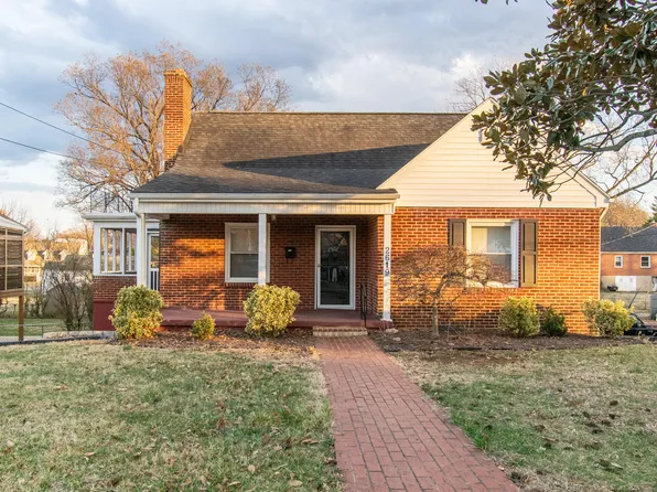 2619 Floraland Dr NW, Roanoke, VA 24012