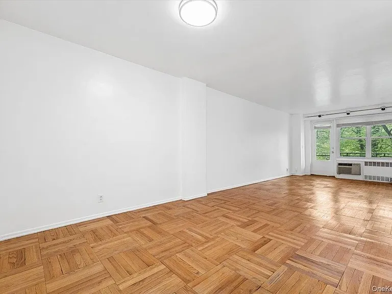281 Garth Rd #C2H — Photo 8