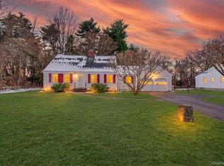 15 Valley View Road, Hyde Park, NY 12538