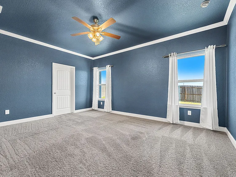 1526 Black Kettle Trl — Photo 6