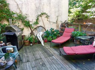 2122 Race St, Philadelphia, PA 19103