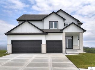 11513 S 116th St, Papillion, NE 68046