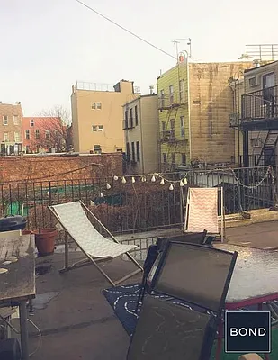 Rented by Bond New York | media 21