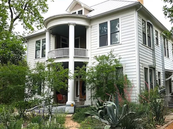 704 E Guenther St Unit 1, San Antonio, TX 78210