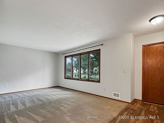 5th image of 10020 Blaisdell Ave S