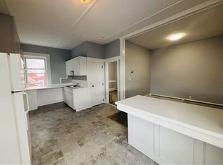 11 Park St #4, Peabody, MA 01960