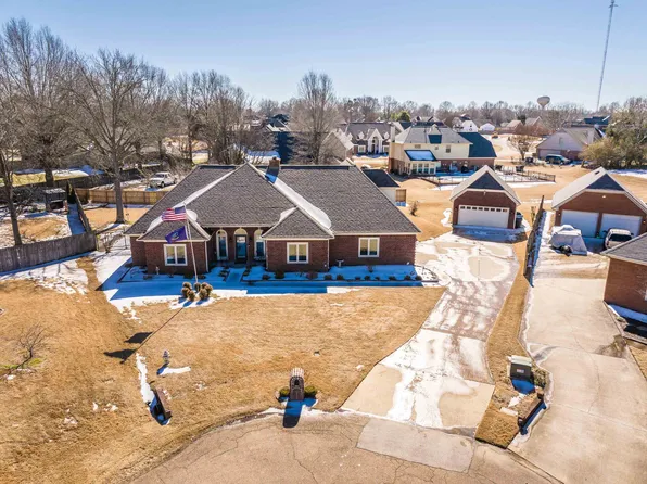 3504 Glyn Carroll Cv, Bartlett, TN 38133
