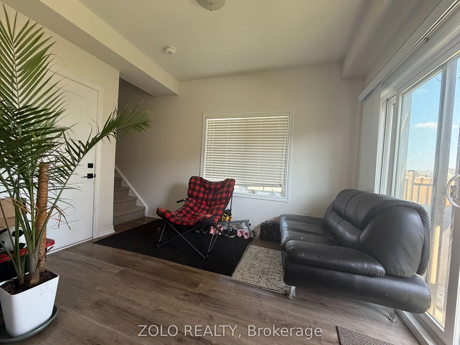 4 bed, $2,600 — Photo 3