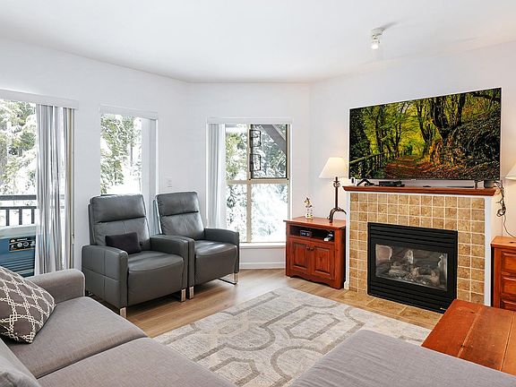 2nd image of 1280 Alpine St #411