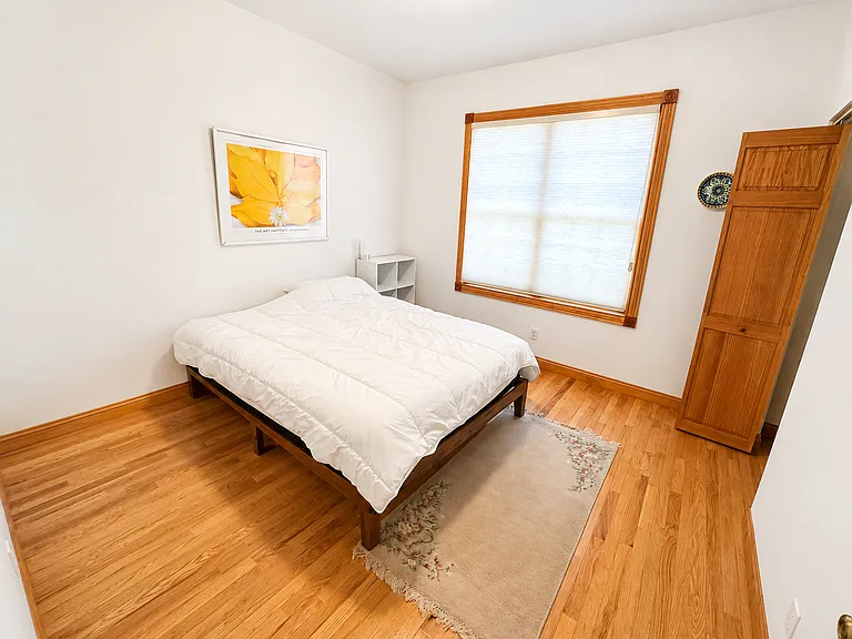 115 S Chicago St — Photo 10