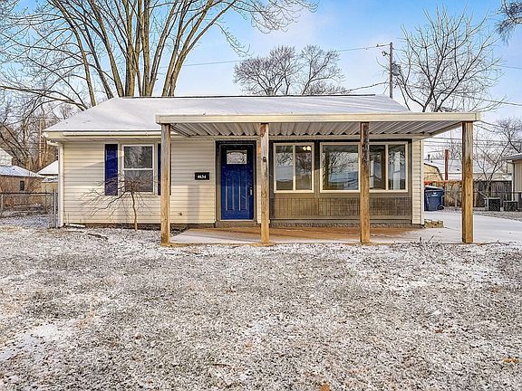 2nd image of 4634 Langley Ave
