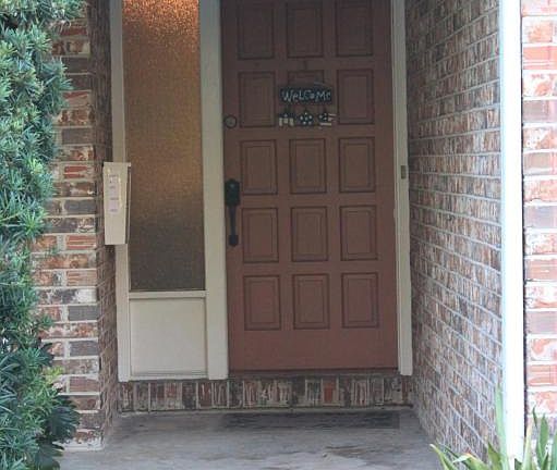 3rd image of 3866 Fernglen Dr