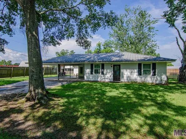 12033 R C Mendoza Rd, Saint Amant, LA 70774