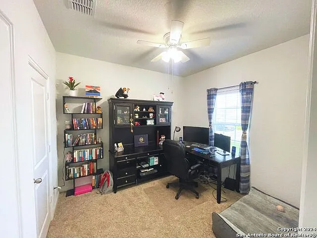 114 Fawn Trce — Photo 16