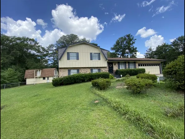 7379 Windsor Ct, Riverdale, GA 30274