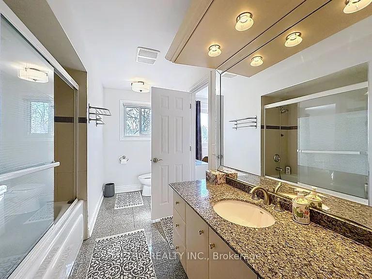 17 Twin Circle Ct #ENTIRE — Photo 23