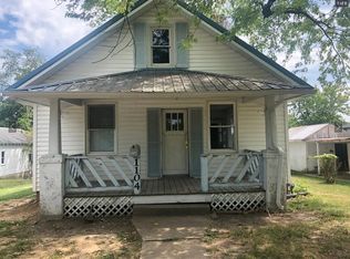1104 Perry Ave, Cape Girardeau, MO 63701