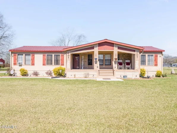 611 Saint Clair Rd, Breaux Bridge, LA 70517