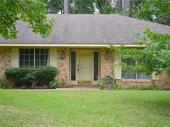 200 Northwood Dr, Pineville, LA 71360