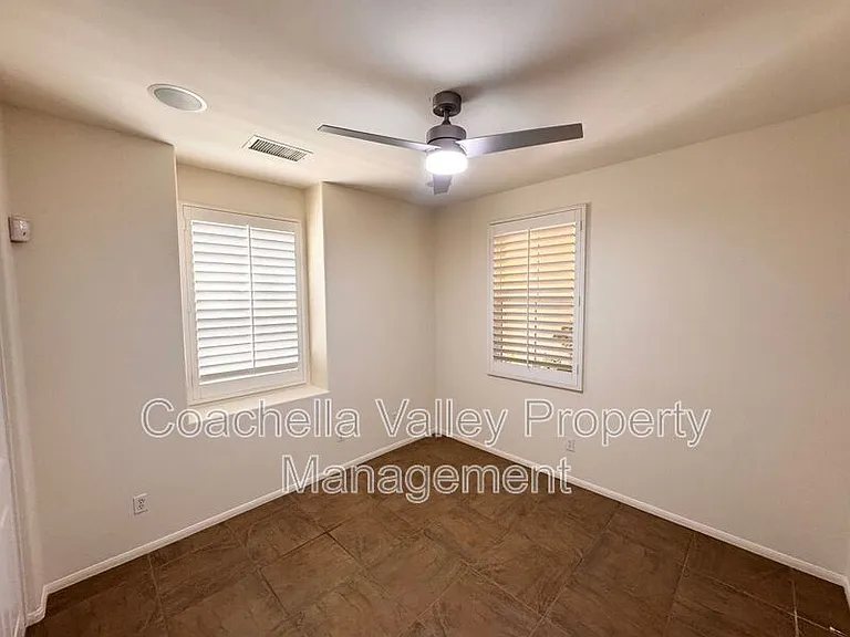138 Shoreline Dr — Photo 31