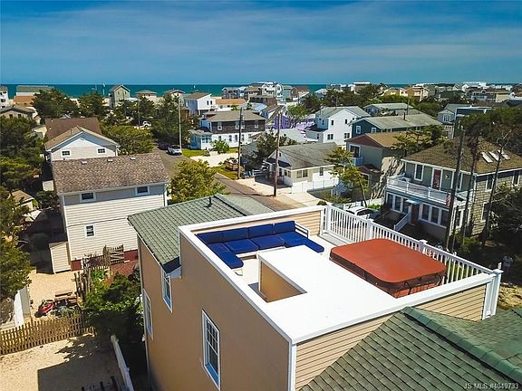 3rd image of 7 E Culver Ave