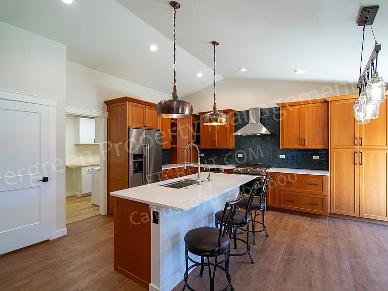 3612 Wescott Ct — Photo 8