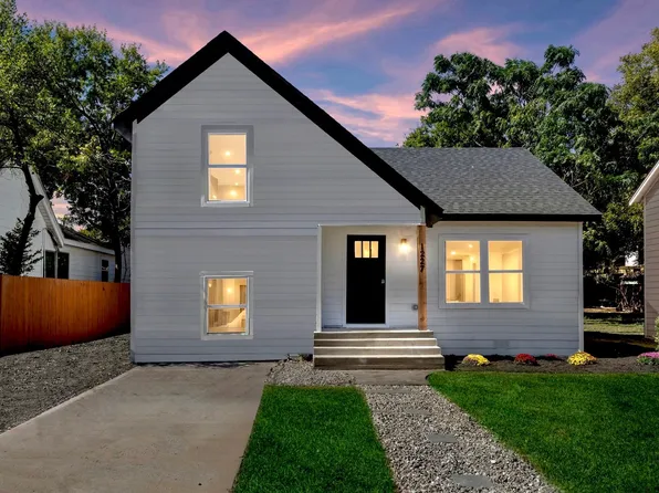 1227 S Edgefield Ave, Dallas, TX 75208