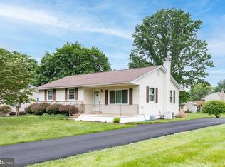 1802 Old Coochs Bridge Rd, Newark, DE 19702