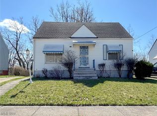 17006 Wayne Dr, Cleveland, OH