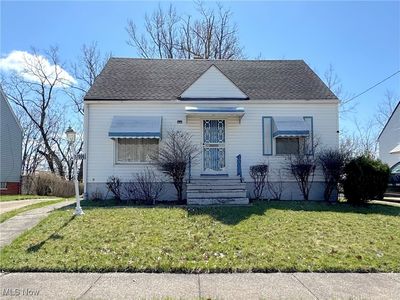 17006 Wayne Dr, Cleveland, OH, 44128