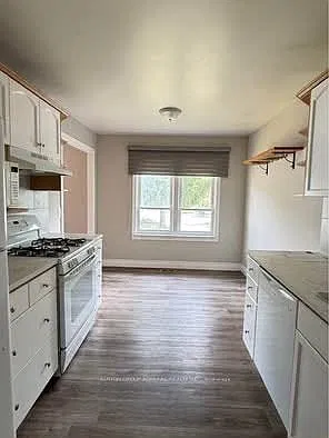 4 bed, $2,990 — Photo 2