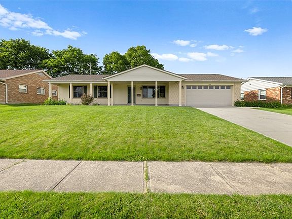 3rd image of 1103 Royalton Dr