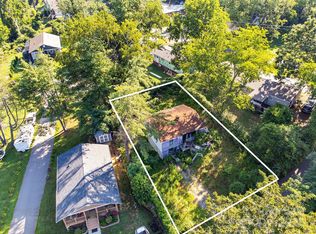 1040 W Chapel Rd, Asheville, NC 28803